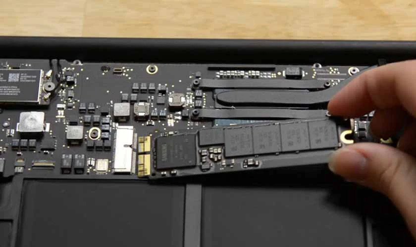 Chọn thương hiệu ổ cứng uy tín để nâng cấp bộ nhớ MacBook