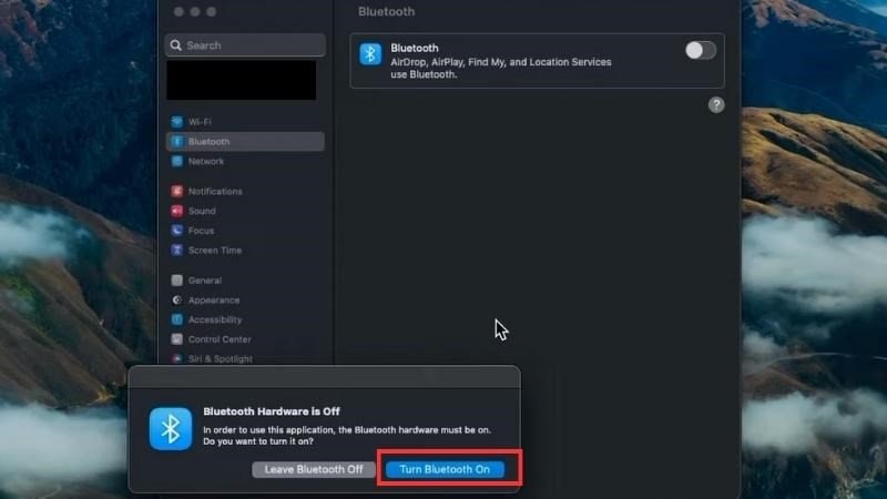 Kích hoạt Bluetooth trên MacBook bằng cách chọn "Turn Bluetooth On" để tiến hành kết nối chuột Bluetooth với MacBook