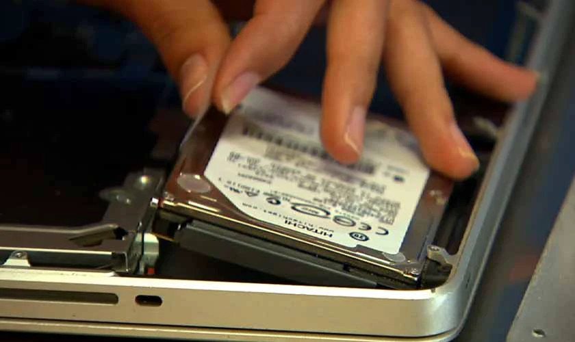 Lưu ý khi nâng cấp bộ nhớ MacBook
