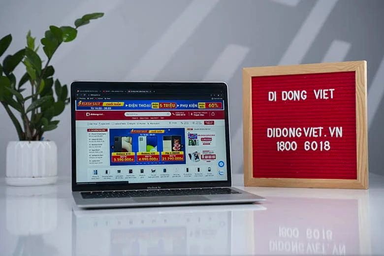 MacBook Air M1 không khuyến khích tự nâng cấp RAM