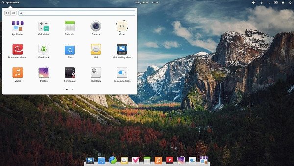 MacBook đang chạy Elementary OS với giao diện tương tự macOS