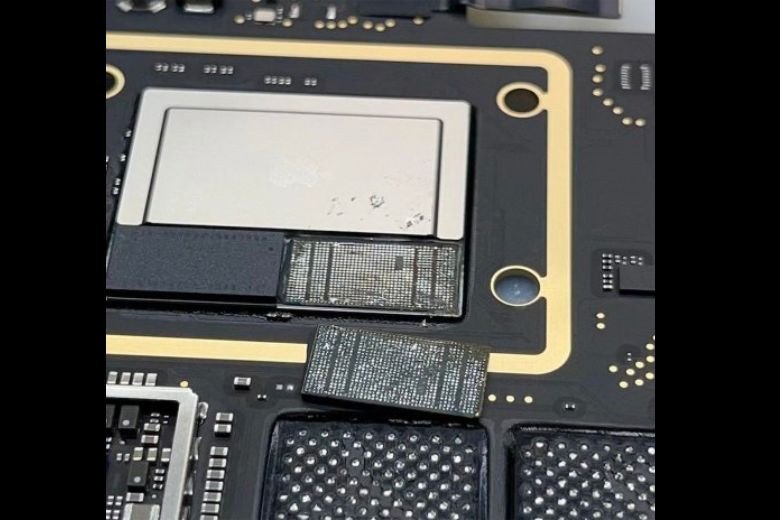 MacBook M1 hiển thị thông số RAM và bộ nhớ sau khi nâng cấp