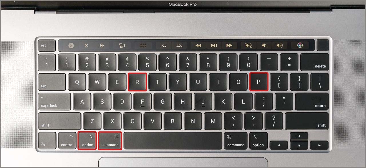 Màn hình khởi động MacBook, quá trình reset hệ thống