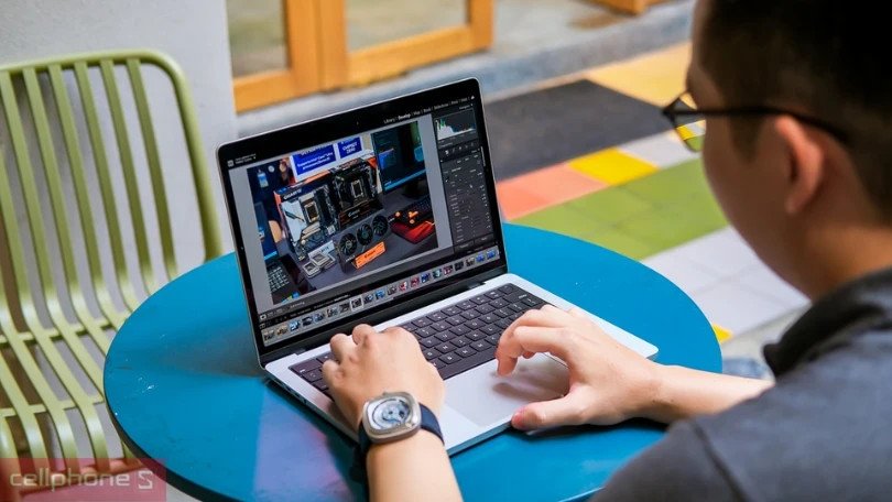 Máy tính Mac Pro M4 24GB RAM cân bằng hiệu năng và chi phí