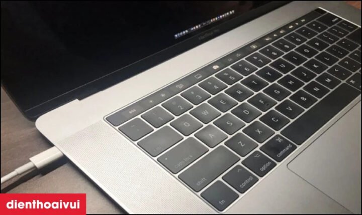 Nguyên nhân phổ biến khiến pin MacBook Air 2013 bị hư hỏng và cần thay thế